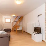 Casa Caracoi Apartment